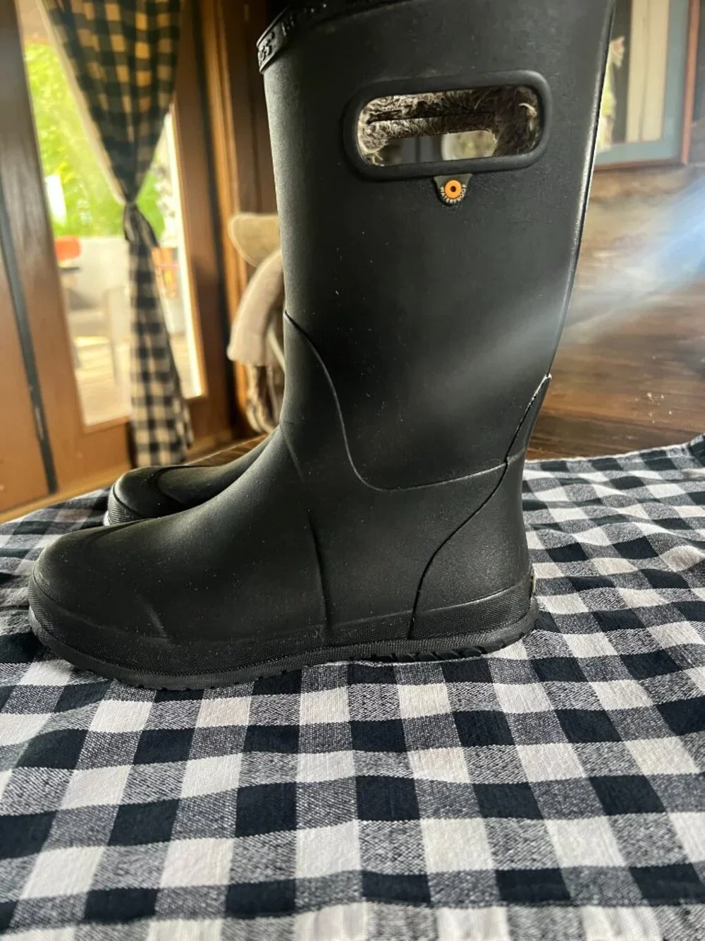 Bogs Boys' Plush Rain Boots - Round Toe